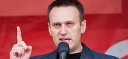 <p>(c) Alexei Navalny-Evgeny Feldman / Novaya Gazeta via Wikipedia CC</p>
