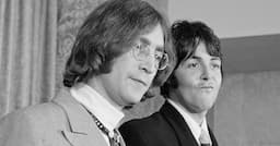 Askip Paul McCartney et John Lennon se sont rencontrés dans un bus ? McCartney raconte tout